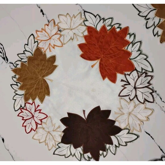 Fall Harvest Placemats & Table Runner Maple Leaves Autumn Pumpkins Thanksgiving - Picture 3 of 10